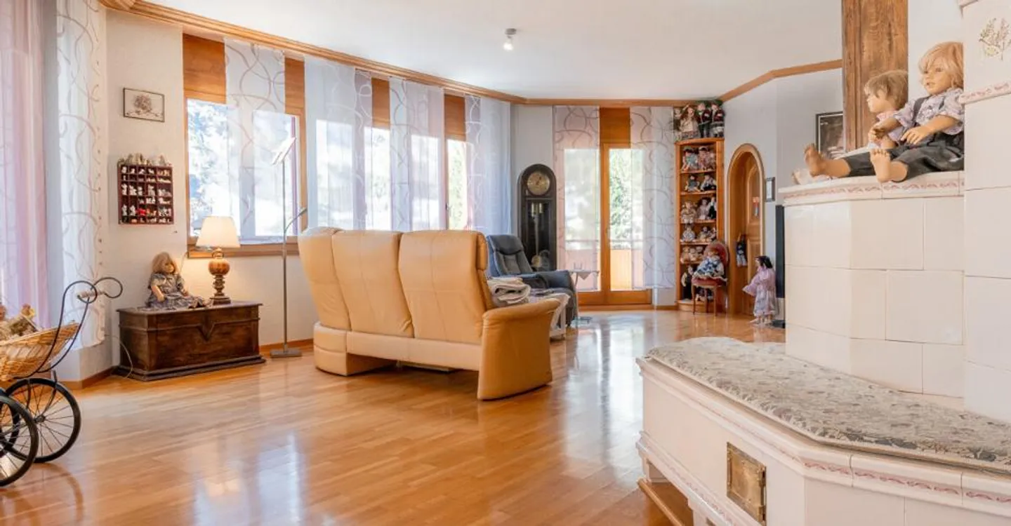 Casa plurifamiliare con 11 appartamenti nella migliore posizione a Leukerbad - Foto 8 di 11