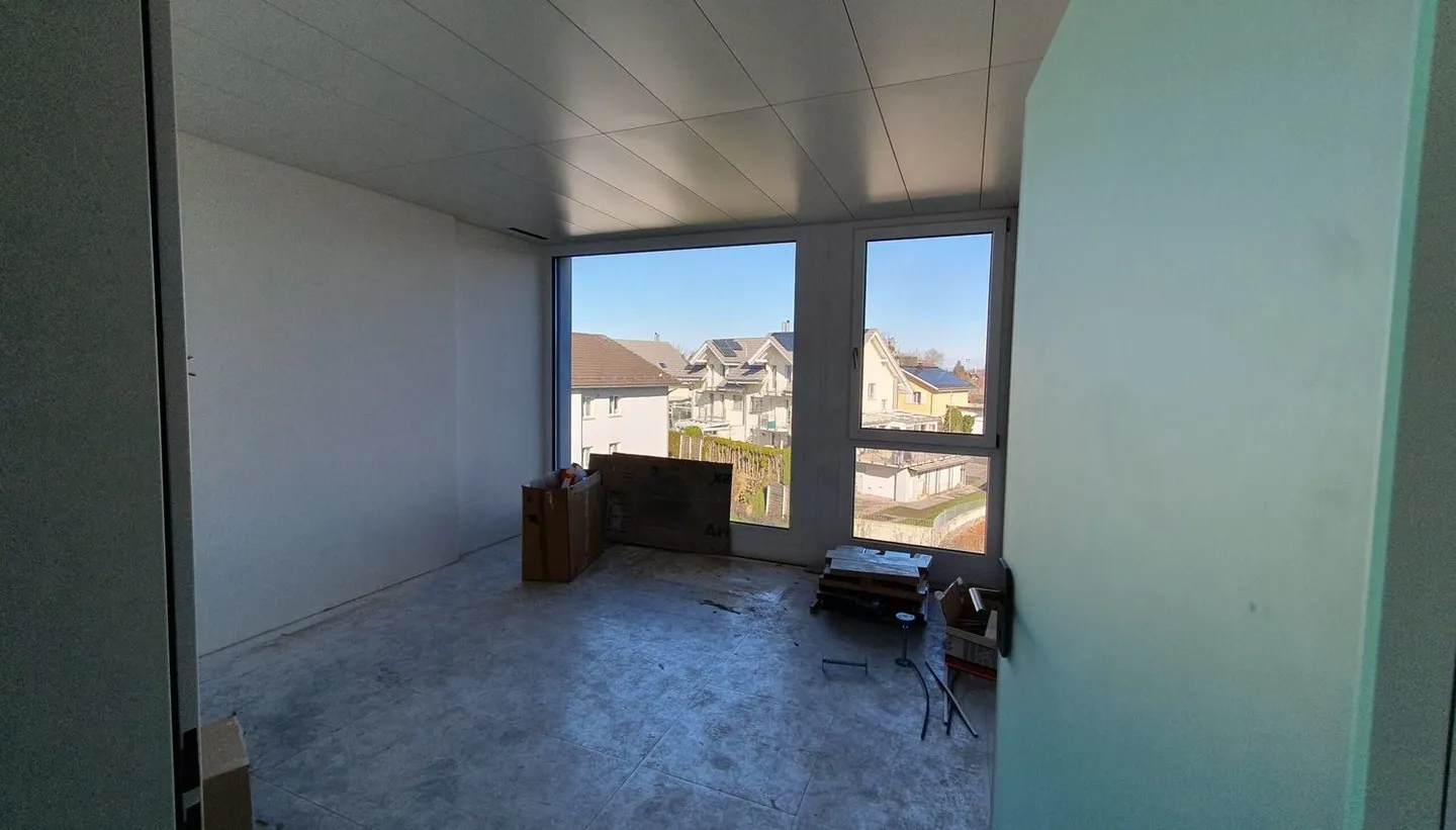 Zahnarztpraxisräumlichkeiten im Endausbau - Foto 15 von 16