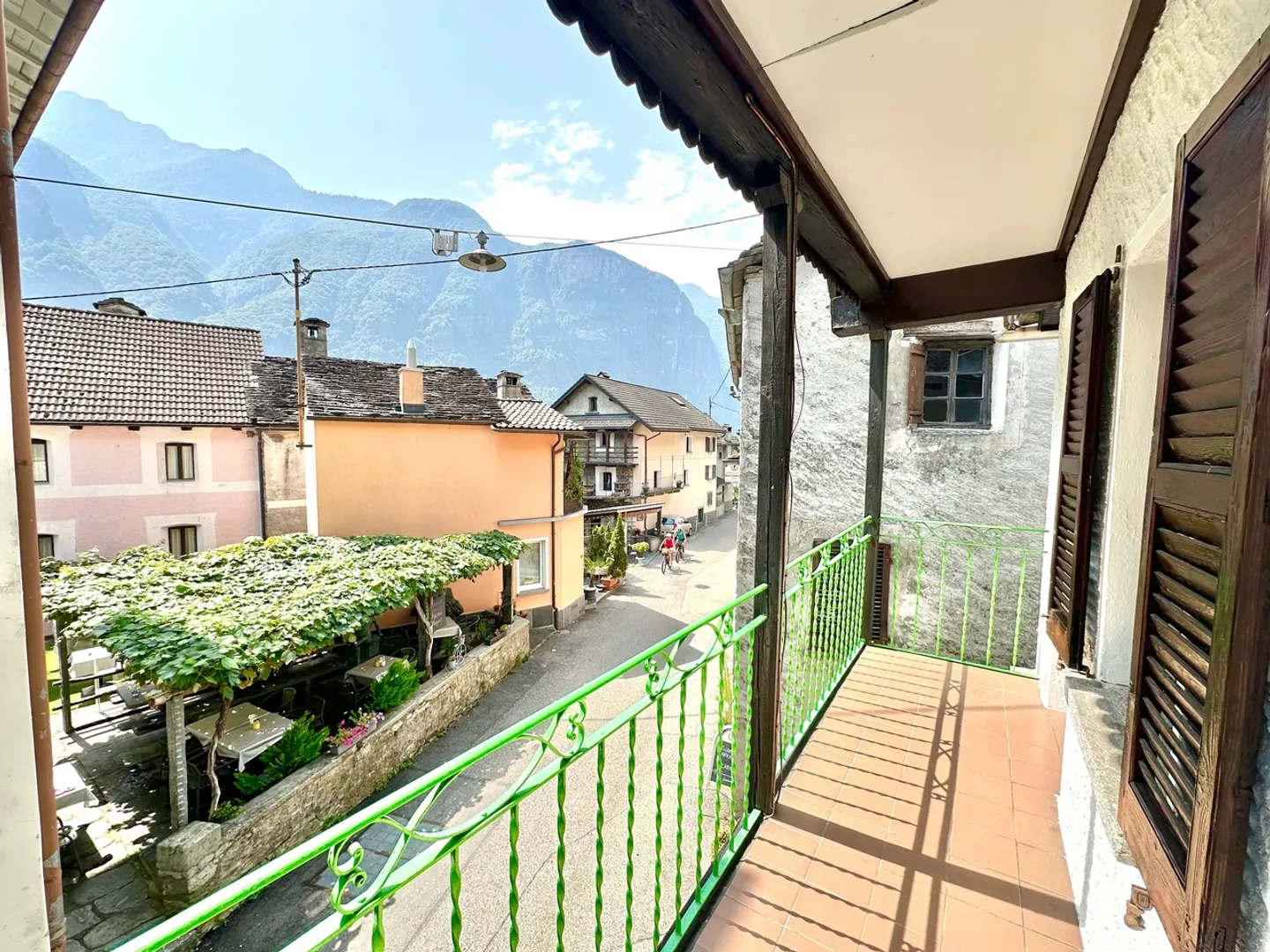 Bijou du 18ème siècle : Maison individuelle meublée dans un emplacement calme et central à Someo - Photo 8 sur 12