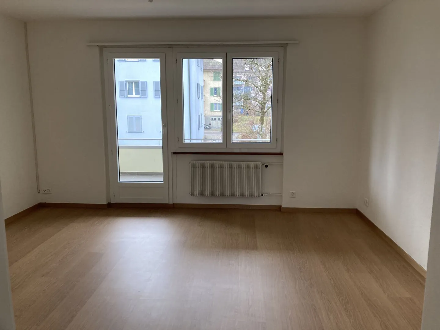 Appartement de 3 pièces fraîchement peint dans un emplacement central à Ostermundigen ! - Photo 9 sur 11