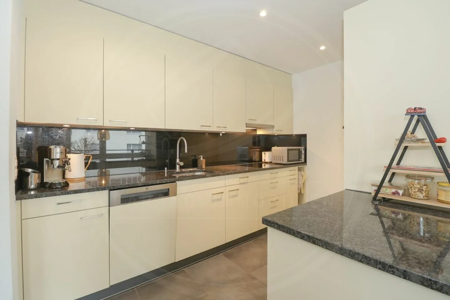 RESERVED - Stylish 3½-room apartment with generous layout in Seengen - Photo 5 of 14