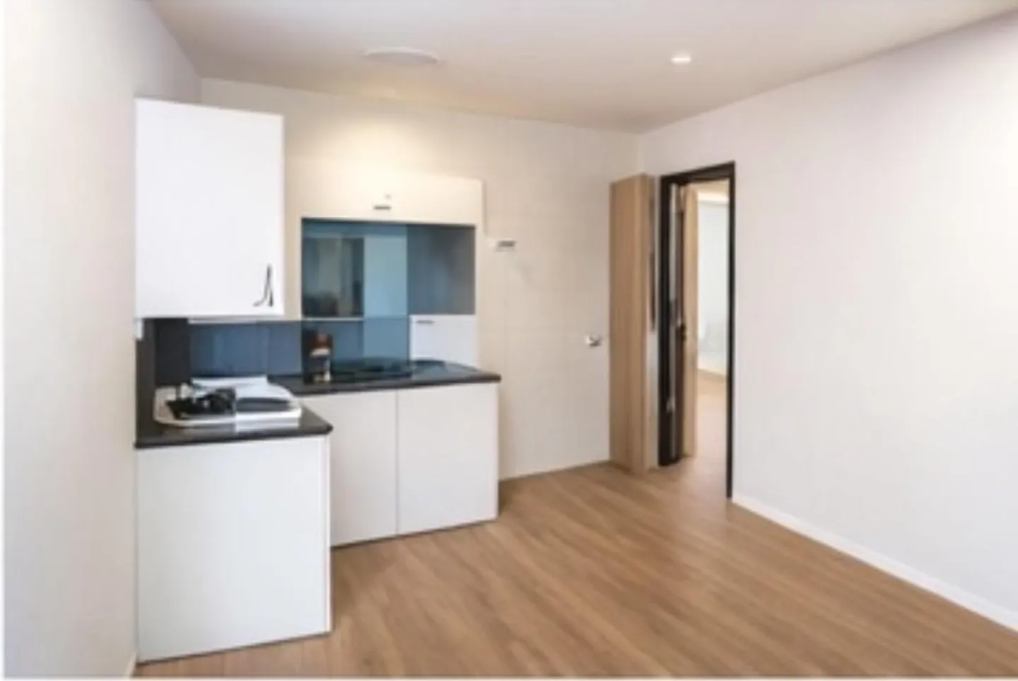 Retirement home or private clinic or hotel property or yield... - Photo 10 of 36