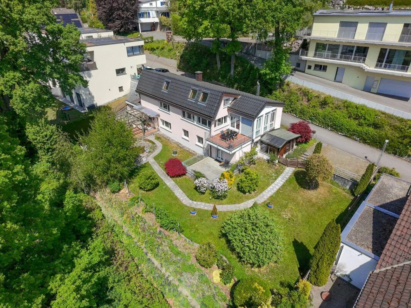 Eifamiliehuus with Wiitsecht, dreamlike garden and separate apartment (Ve... - Photo 4 of 18