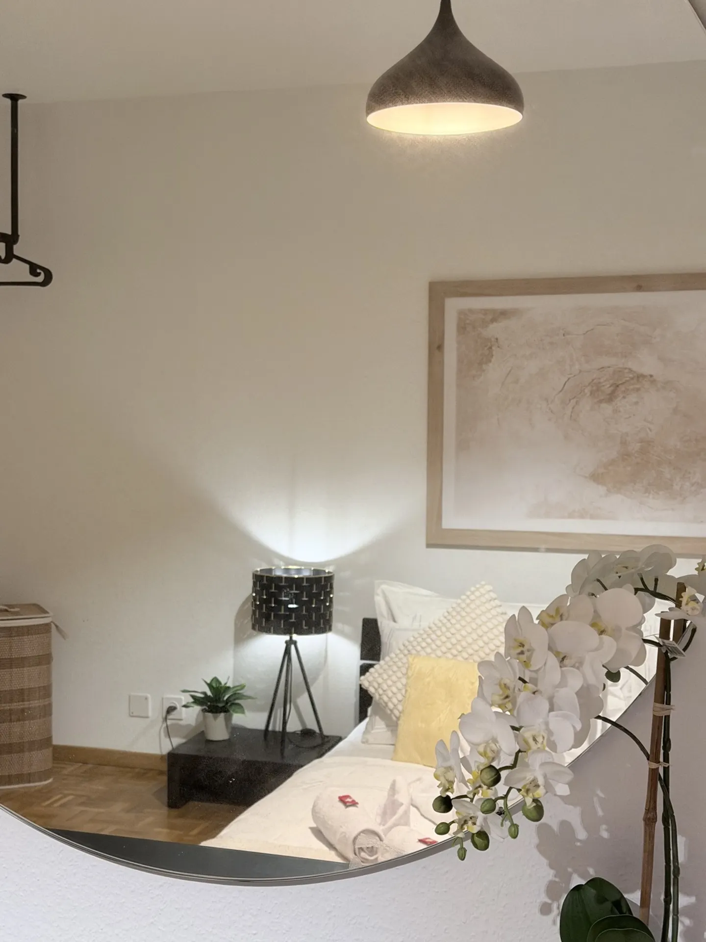 2½ ROOM MAISONETTE APARTMENT IN ZURICH - DISTRICT 8 SEEFELD/MÜHLEBACH, FURNISHED - Photo 3 of 10