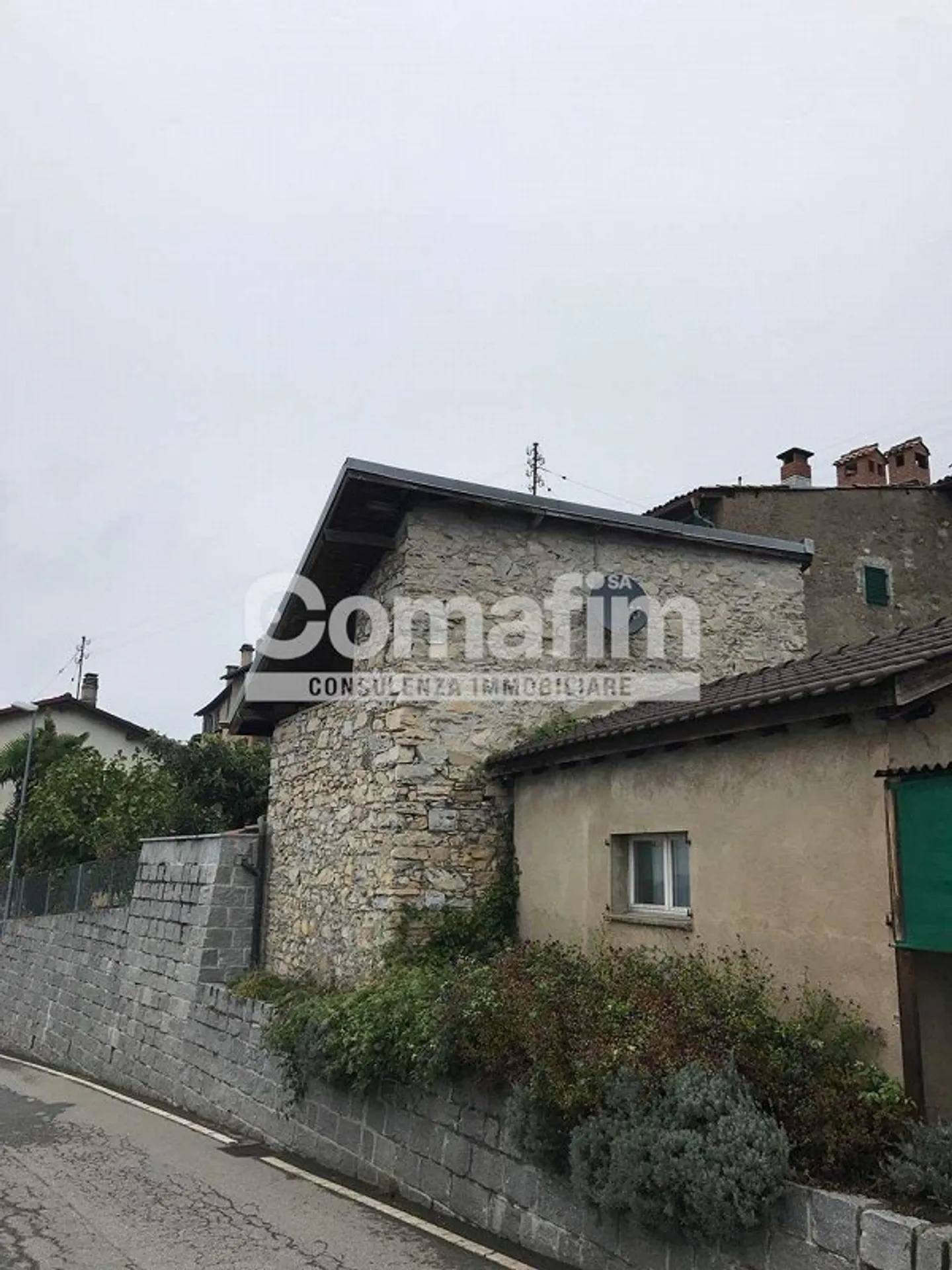 Affitto - Bilocale ad Aldesago - Foto 1 di 12