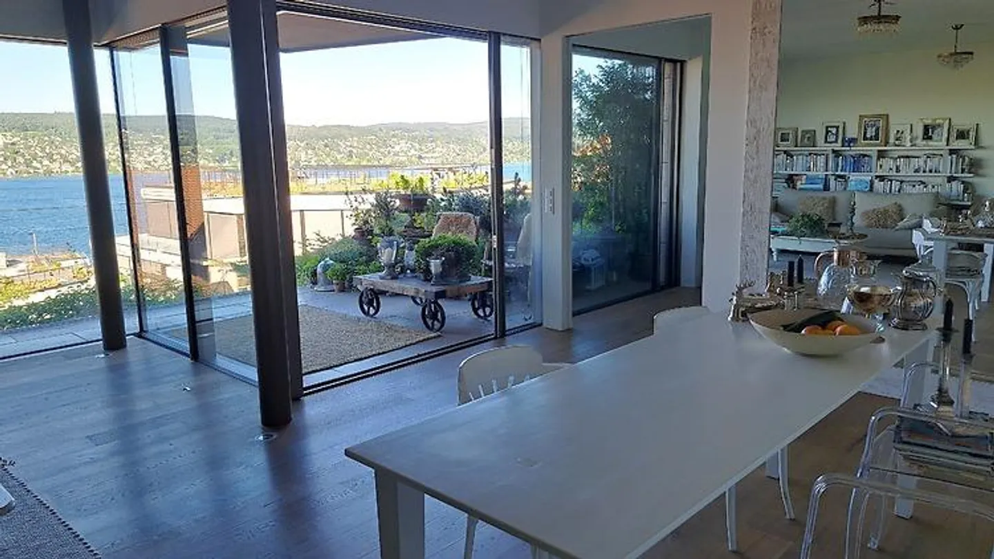Modernes Apartment mit Seeblick - Foto 2 von 10