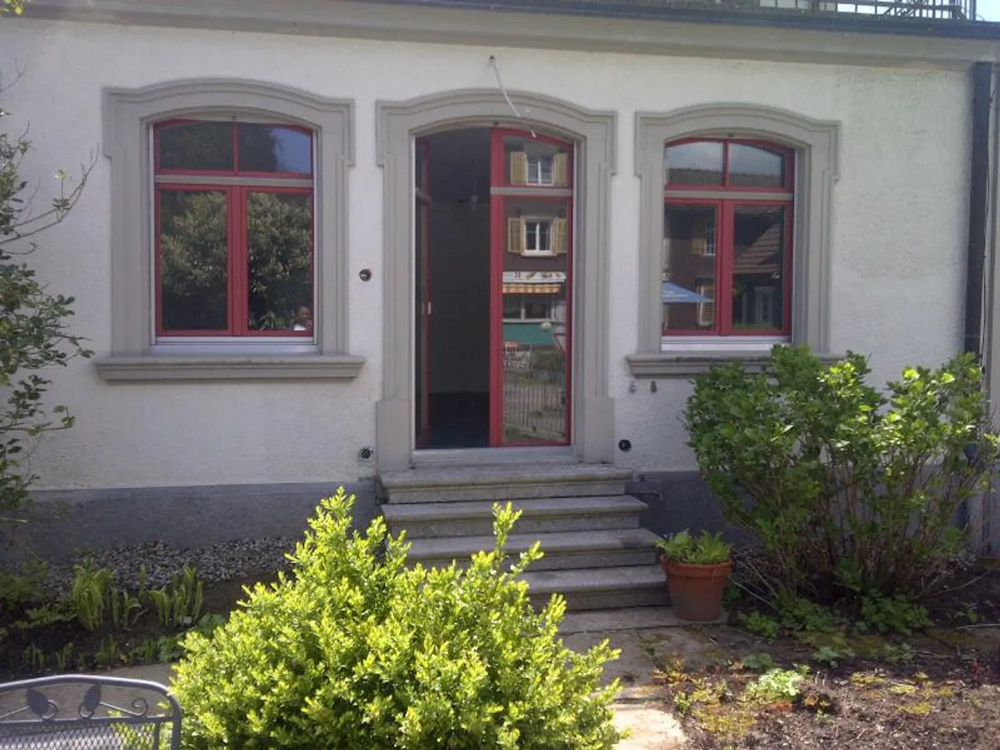 Beautiful nearly new garden loft apartment - Photo 6 of 8