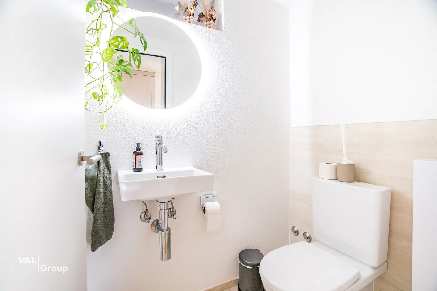 Modern 4.5-room apartment in Naters - Photo 11 of 15