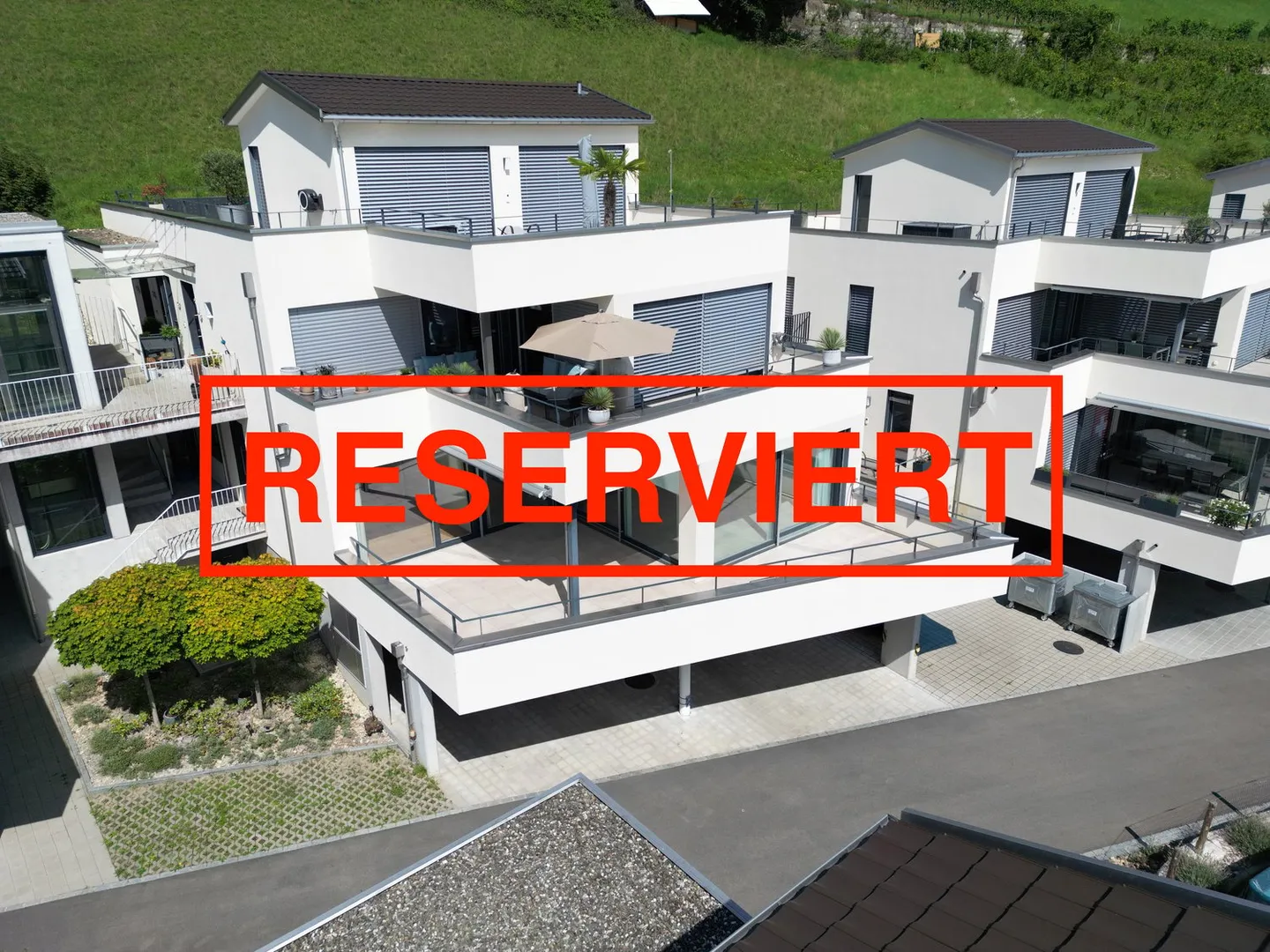 Appartement terrasse exclusif de 4,5 pièces au vignoble - Photo 1 sur 23