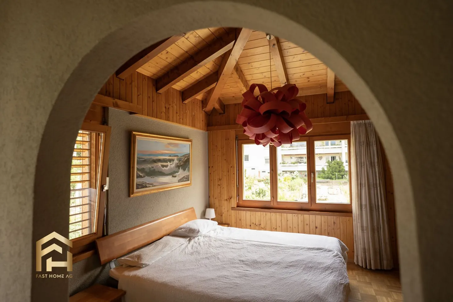 4.5 Room Penthouse with Fireplace and Stunning View - Photo 4 of 13