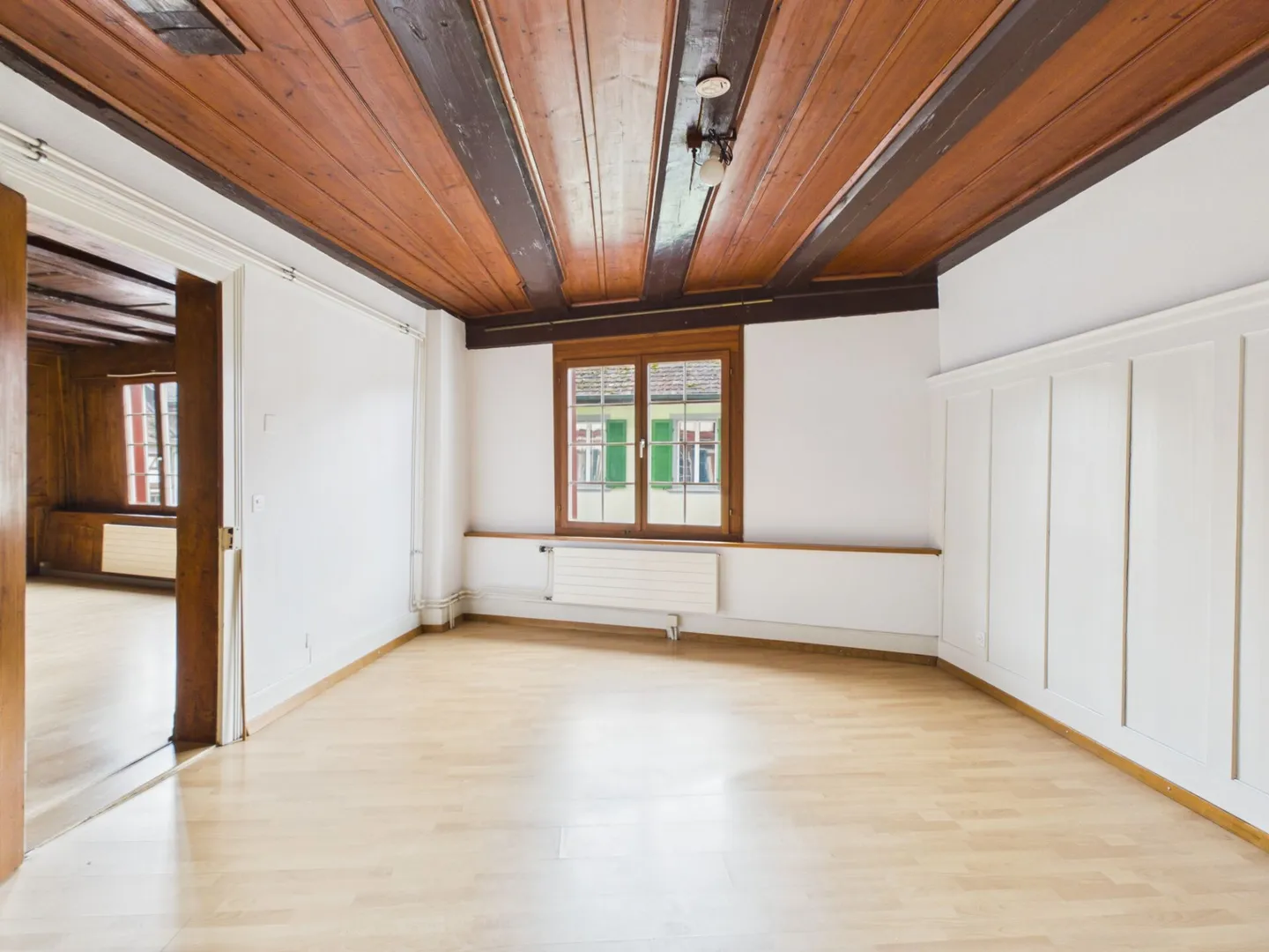 Historical Old Building Apartment in the City Center - Photo 8 of 11