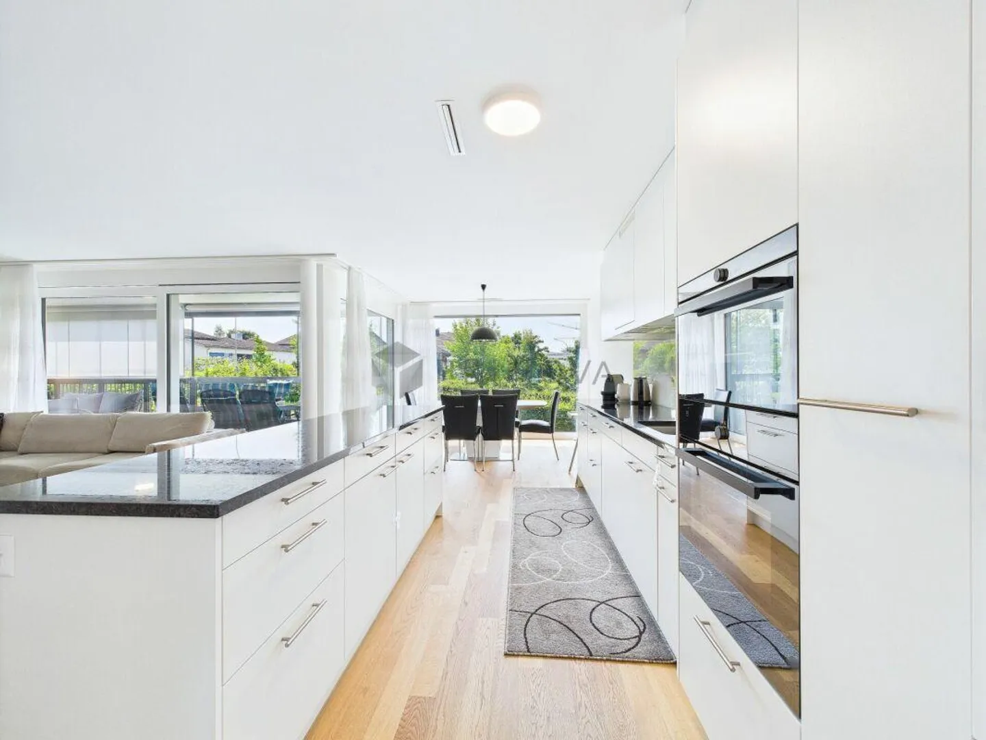 Où les rêves de logement deviennent réalité : votre oasis de 4,5 pièces à Sursee - Photo 1 sur 10