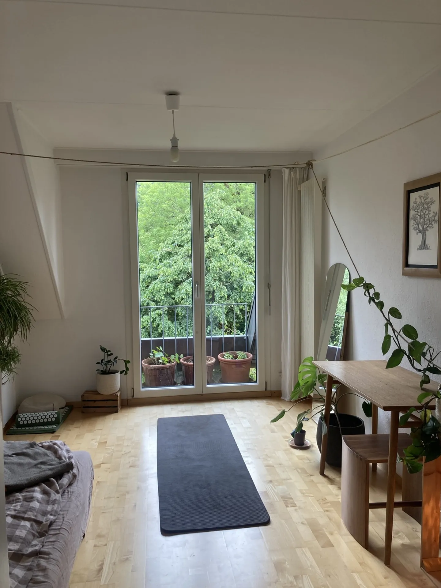 Bright 3-Room Apartment - Photo 2 of 6