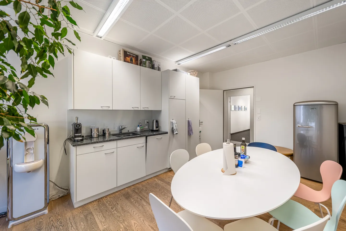 Bureaux modernes aménagés au cœur de Zurich - Photo 11 sur 13