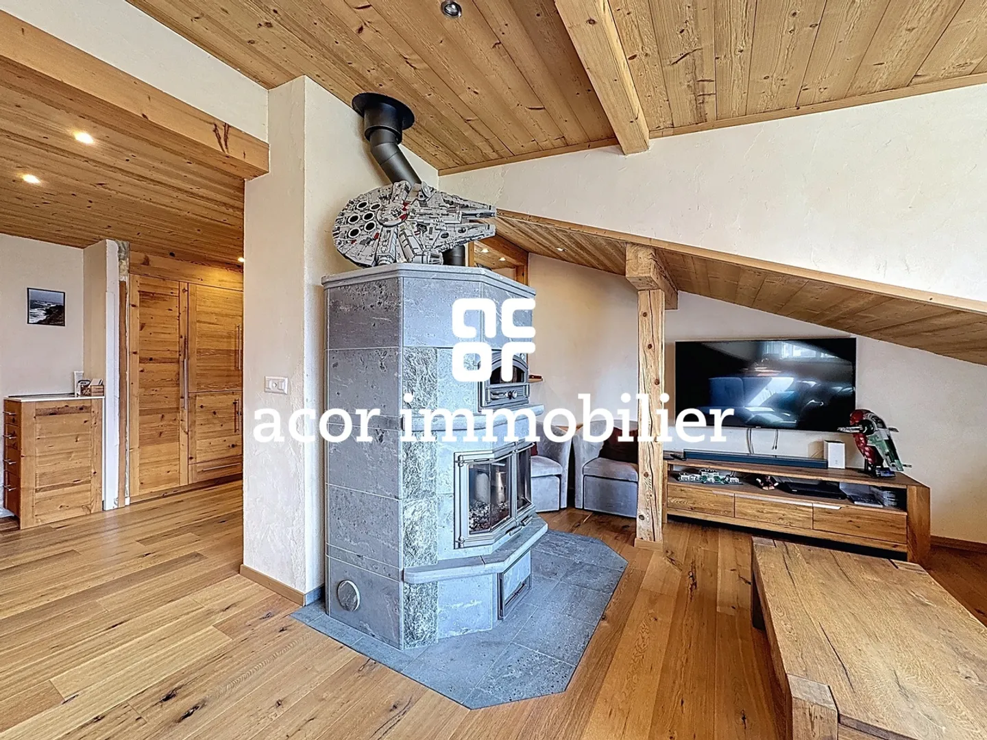 Charmante 3½-Zimmer-Wohnung mit privatem Garten - Gebiet Branson - Foto 2 von 7