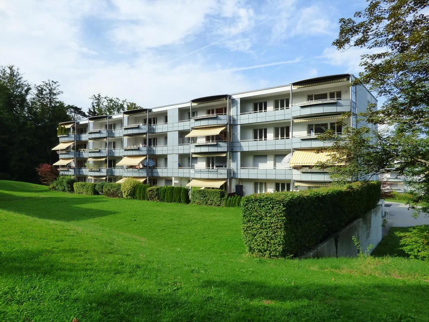 Apartment for rent - Photo 2 of 13