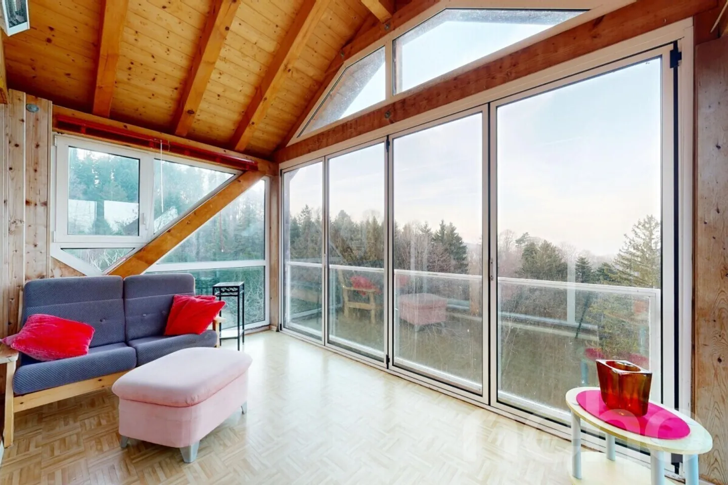 Space for Dreams House with Apartment and 9,726 m2 Plot - Photo 9 of 12