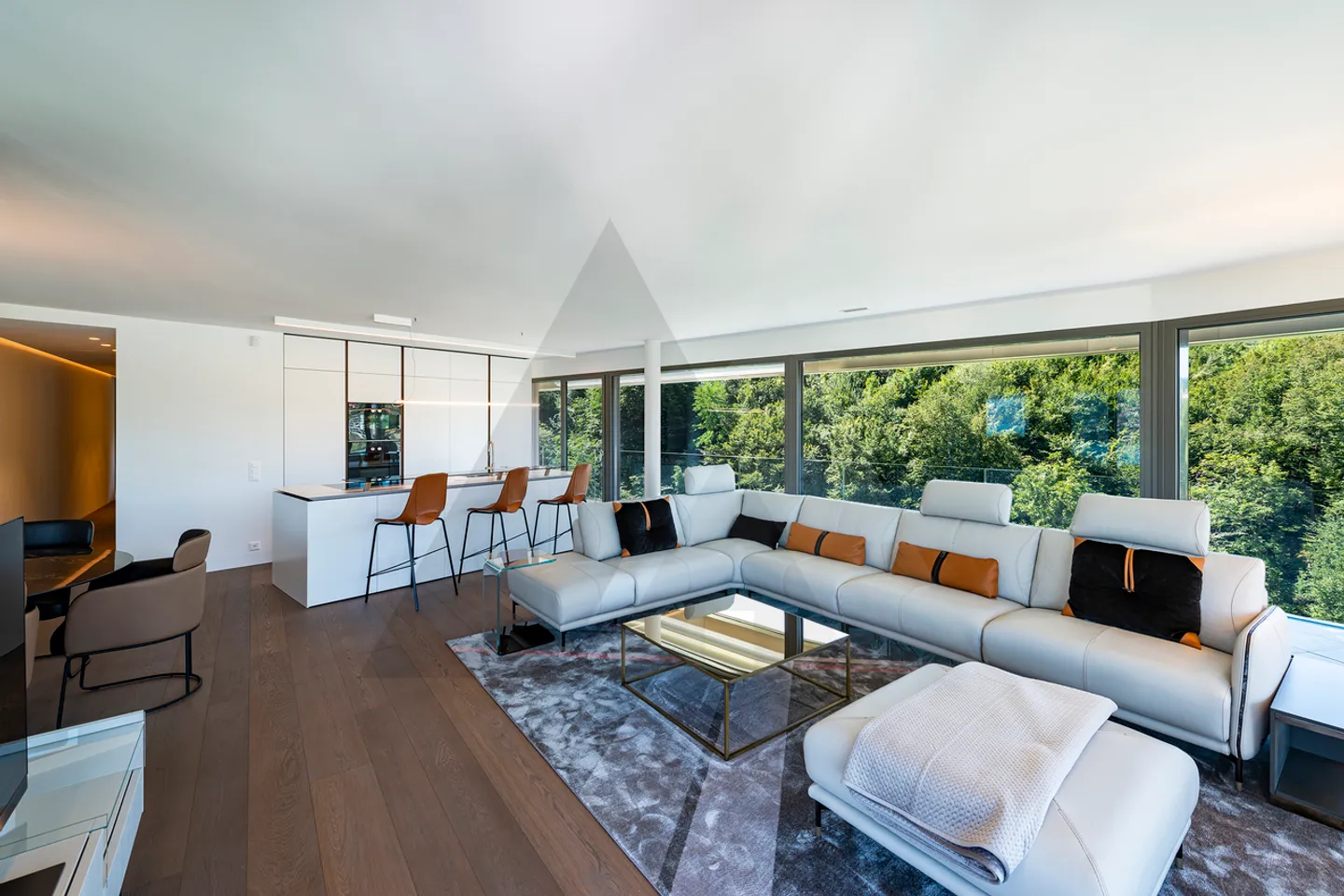 SEEANSICHT WOHNUNG IN EINEM MODERNEN WOHNKOMPLEX - Foto 4 von 16