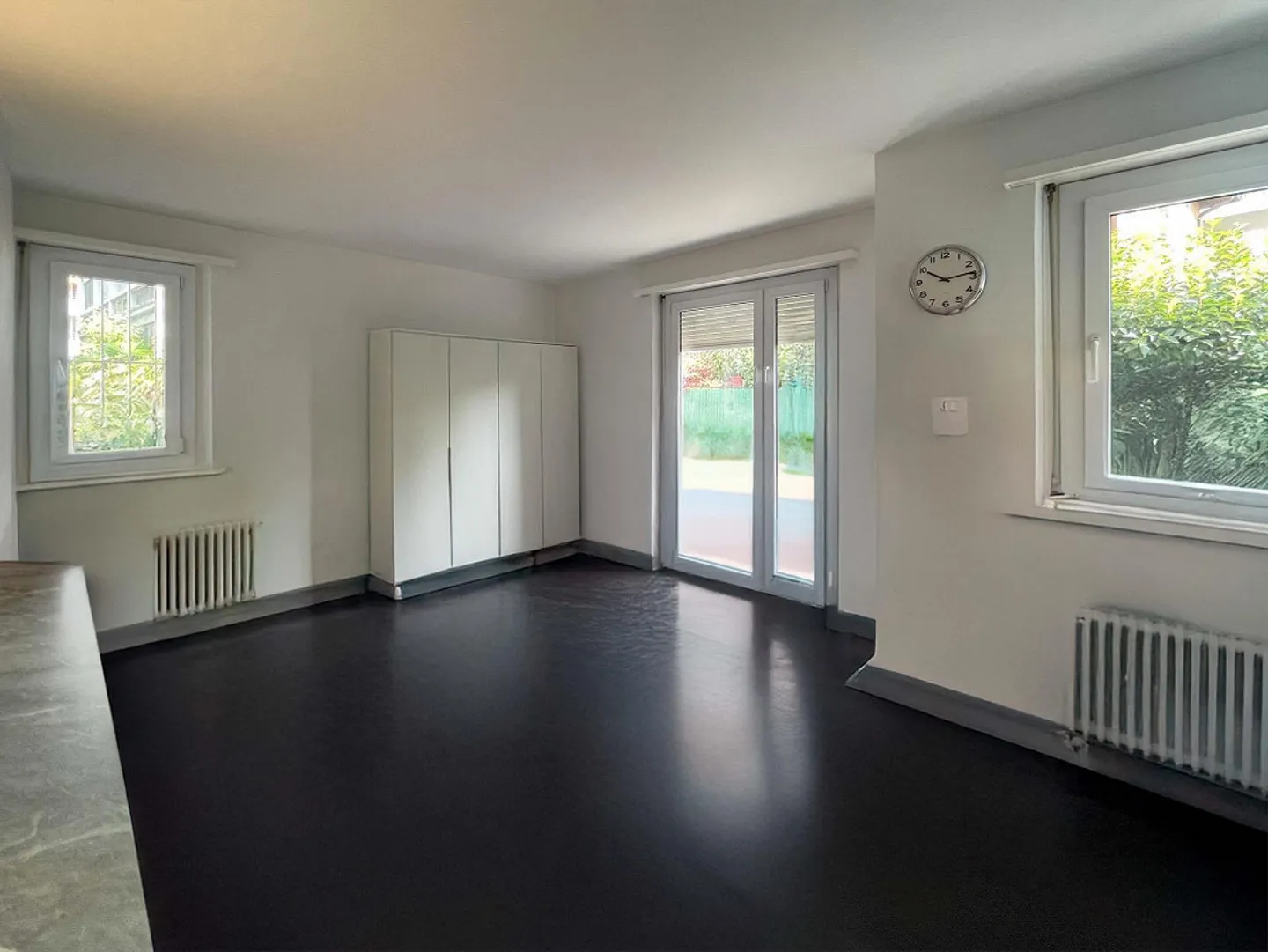 Spacious 4.5 room apartment in Lugano - Photo 1 of 9
