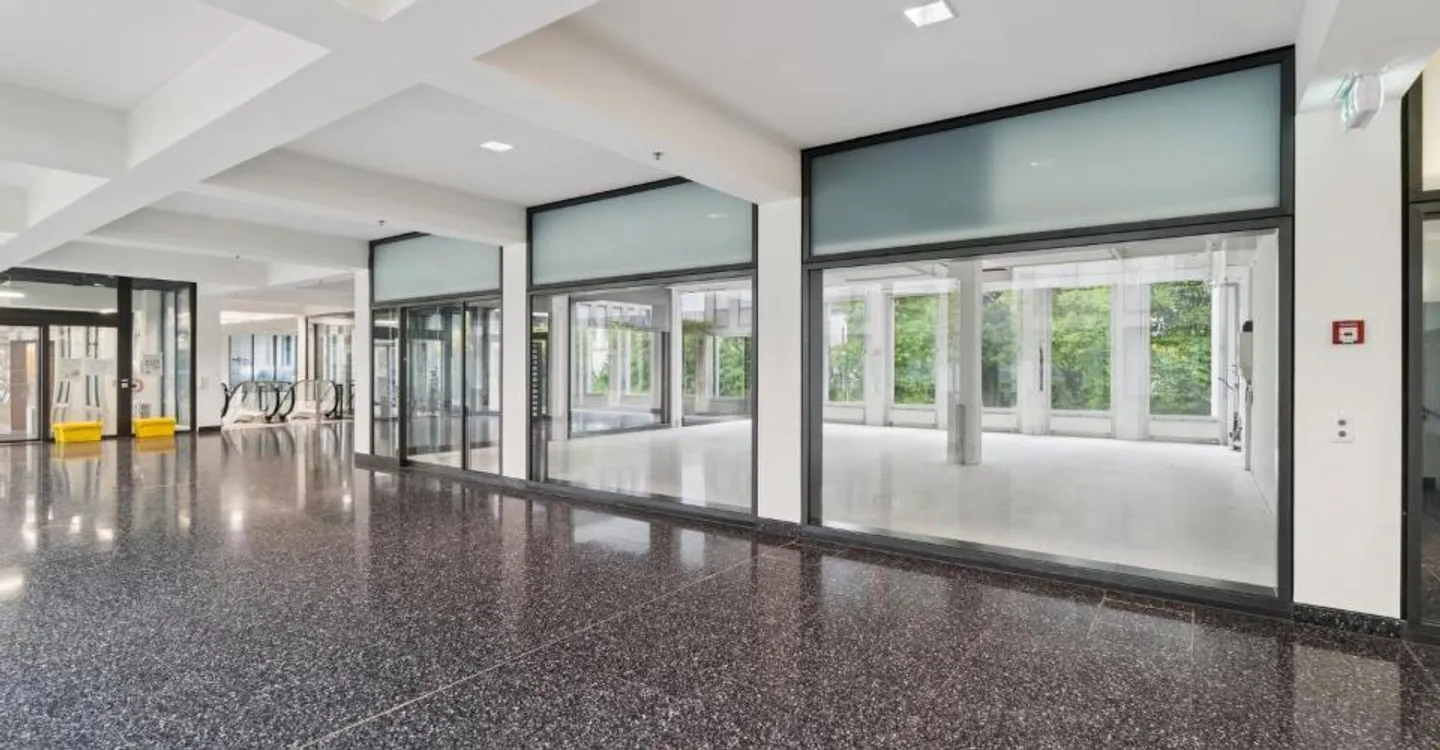 Spazio commerciale / studio in posizione centrale a Möwe Wetzikon! - Foto 5 di 12