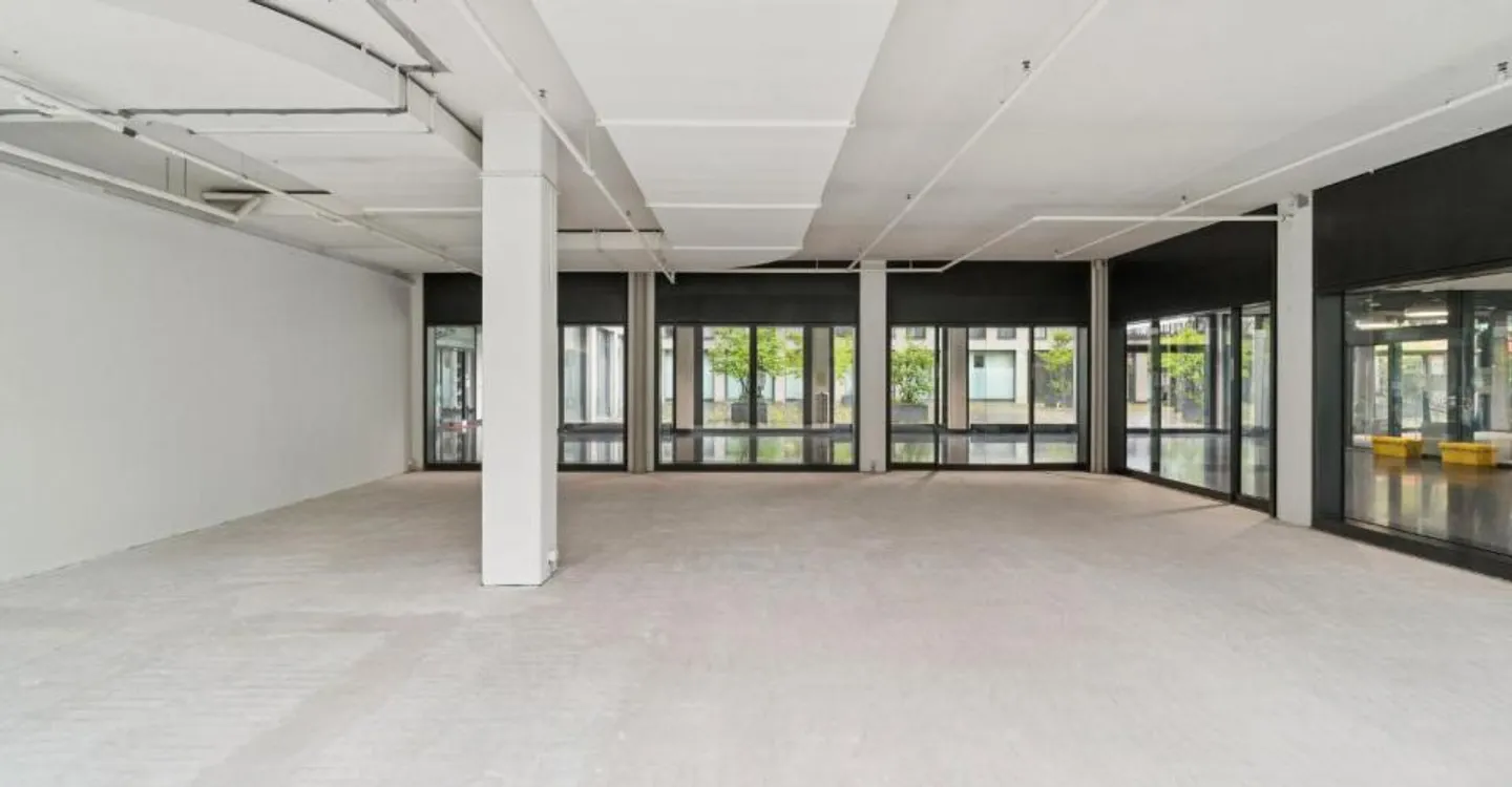 Spazio commerciale / studio in posizione centrale a Möwe Wetzikon! - Foto 8 di 12