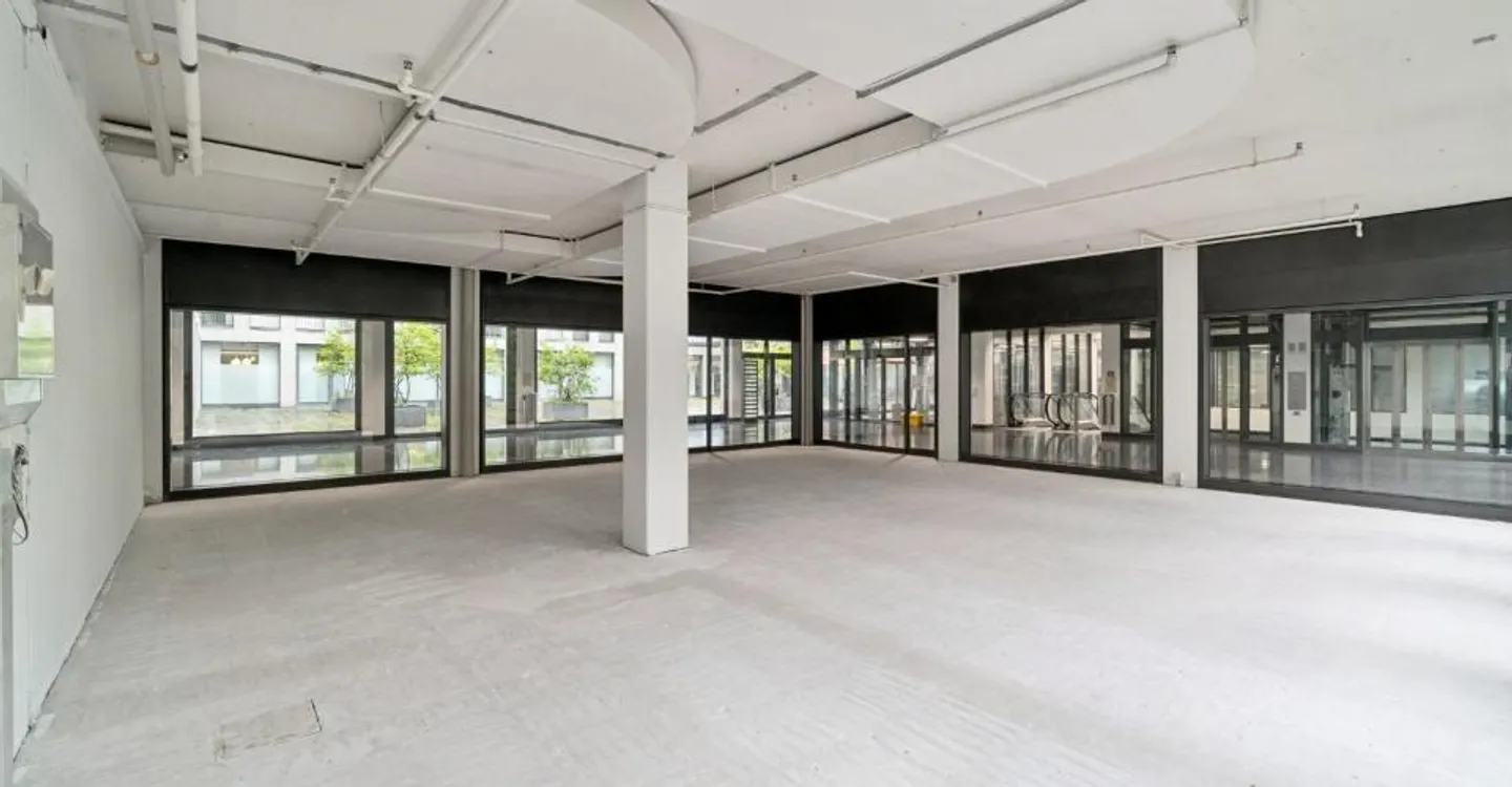 Spazio commerciale / studio in posizione centrale a Möwe Wetzikon! - Foto 9 di 12