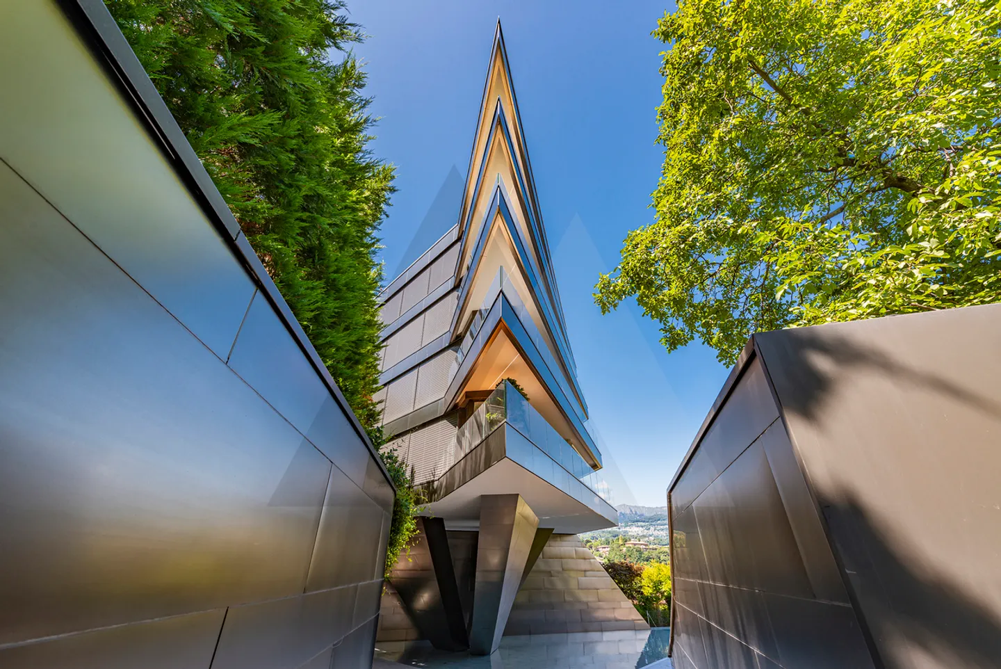 SEEANSICHT WOHNUNG IN EINEM MODERNEN WOHNKOMPLEX - Foto 14 von 16