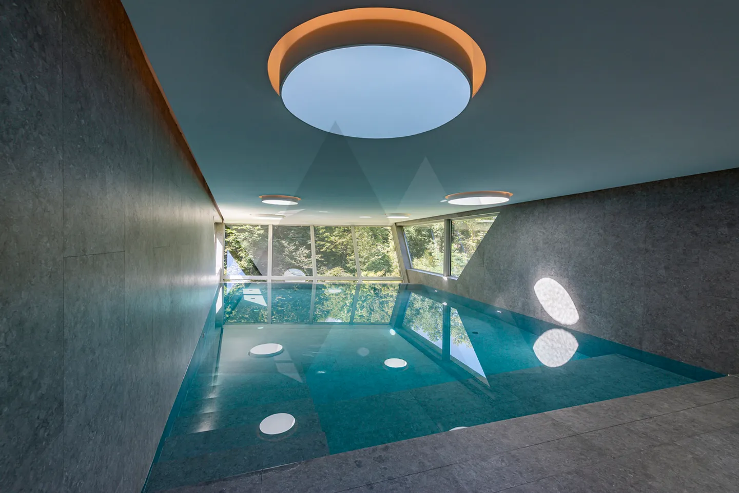 SEEANSICHT WOHNUNG IN EINEM MODERNEN WOHNKOMPLEX - Foto 12 von 16