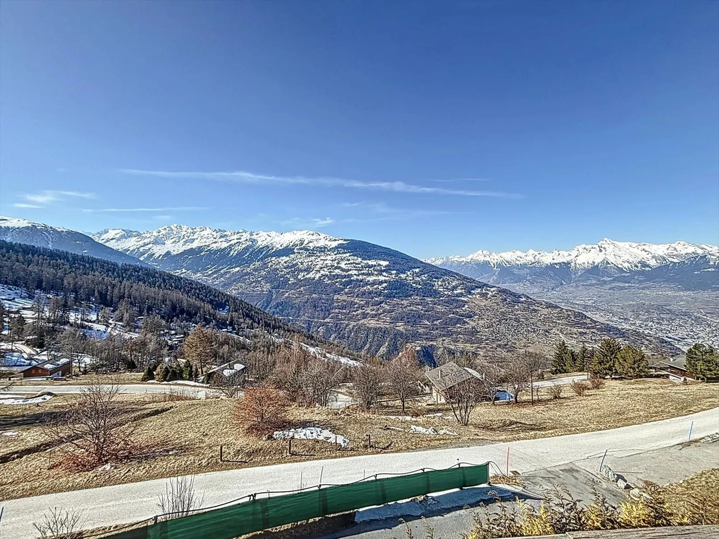 Chalet lussuoso e atipico con vista panoramica - Foto 1 di 13