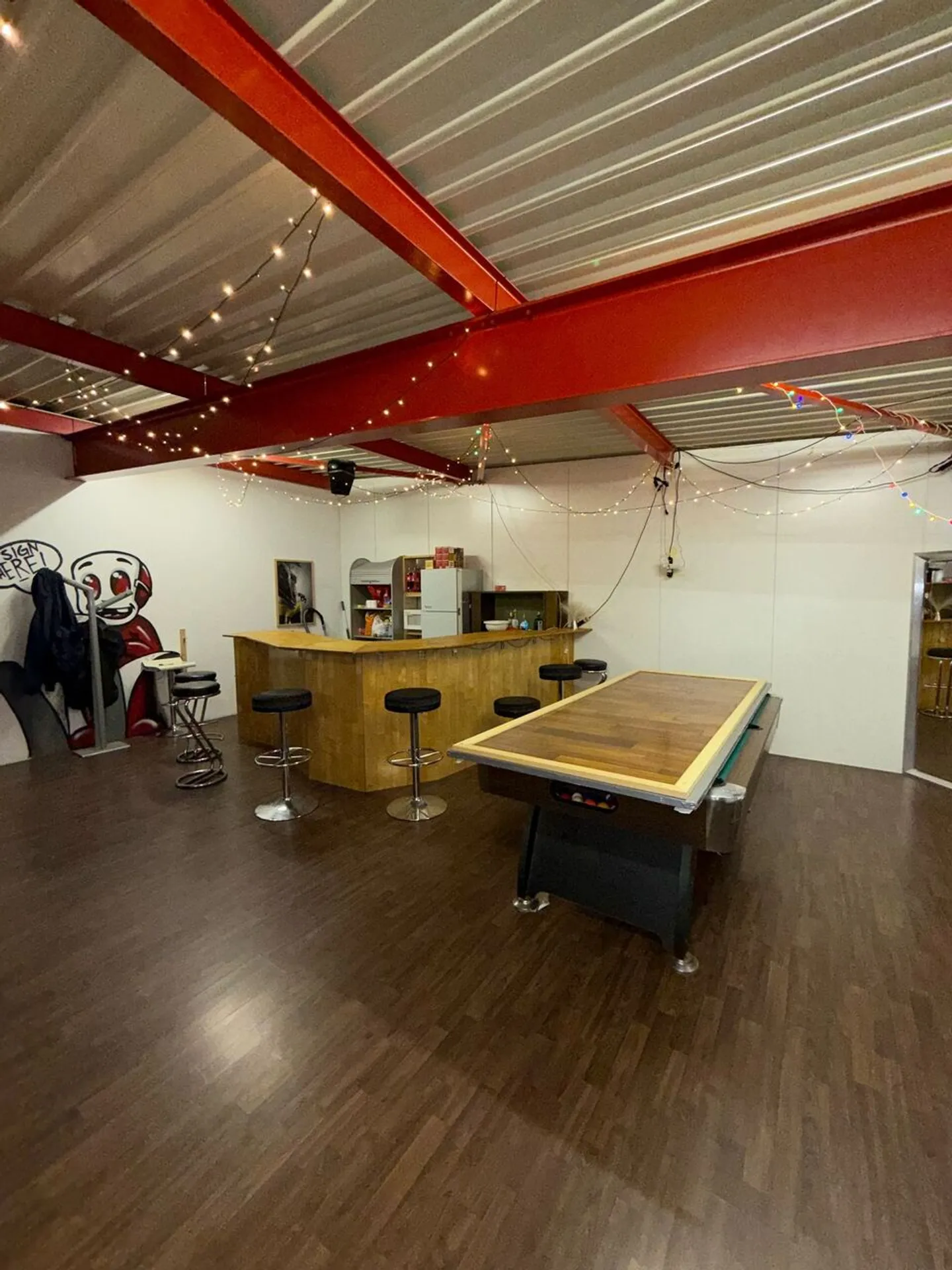 Atelier spacieux de 105m2 à Gretzenbach à louer - Photo 2 sur 4