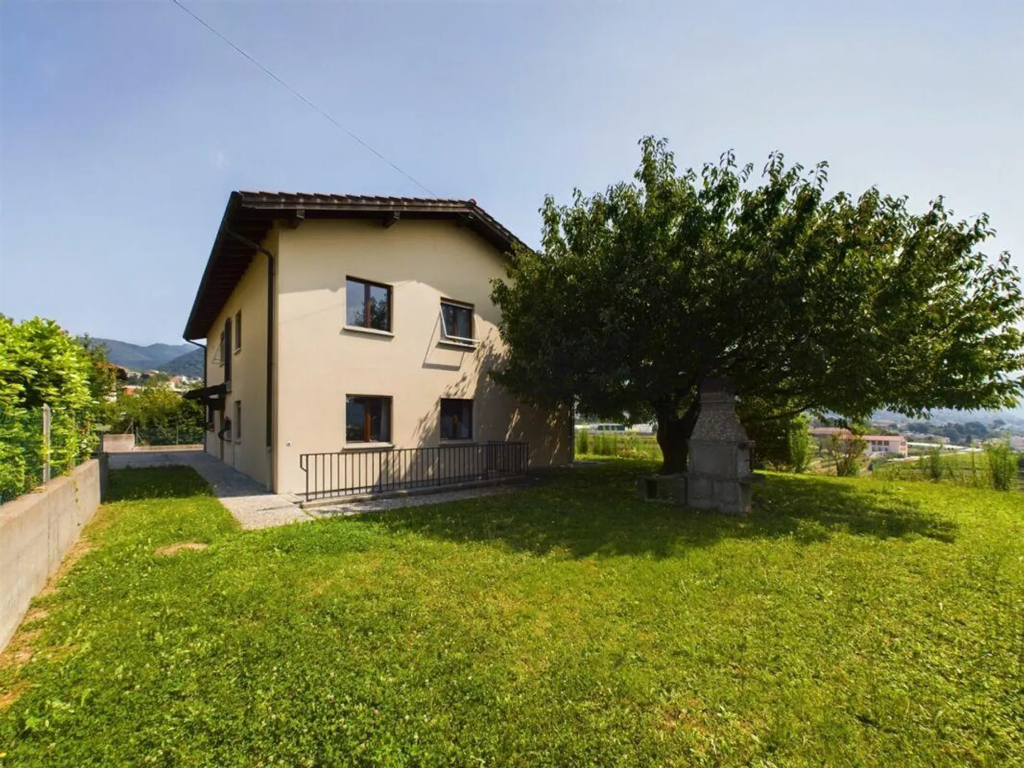 Casa indipendente con vista panoramica - Foto 1 di 12