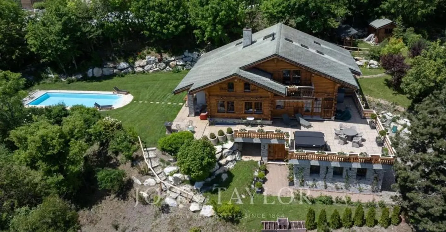 Chalet mit Schwimmbad zu vermieten? Crans-Montana - Foto 2 von 10