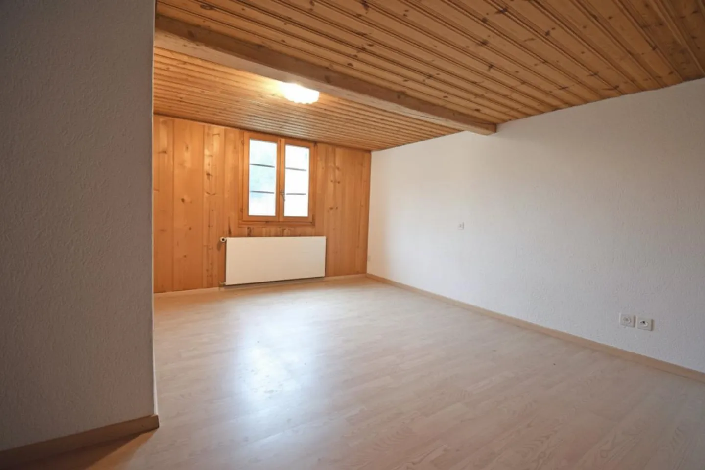 Charming rural property with residential and commercial spaces - Photo 14 of 21