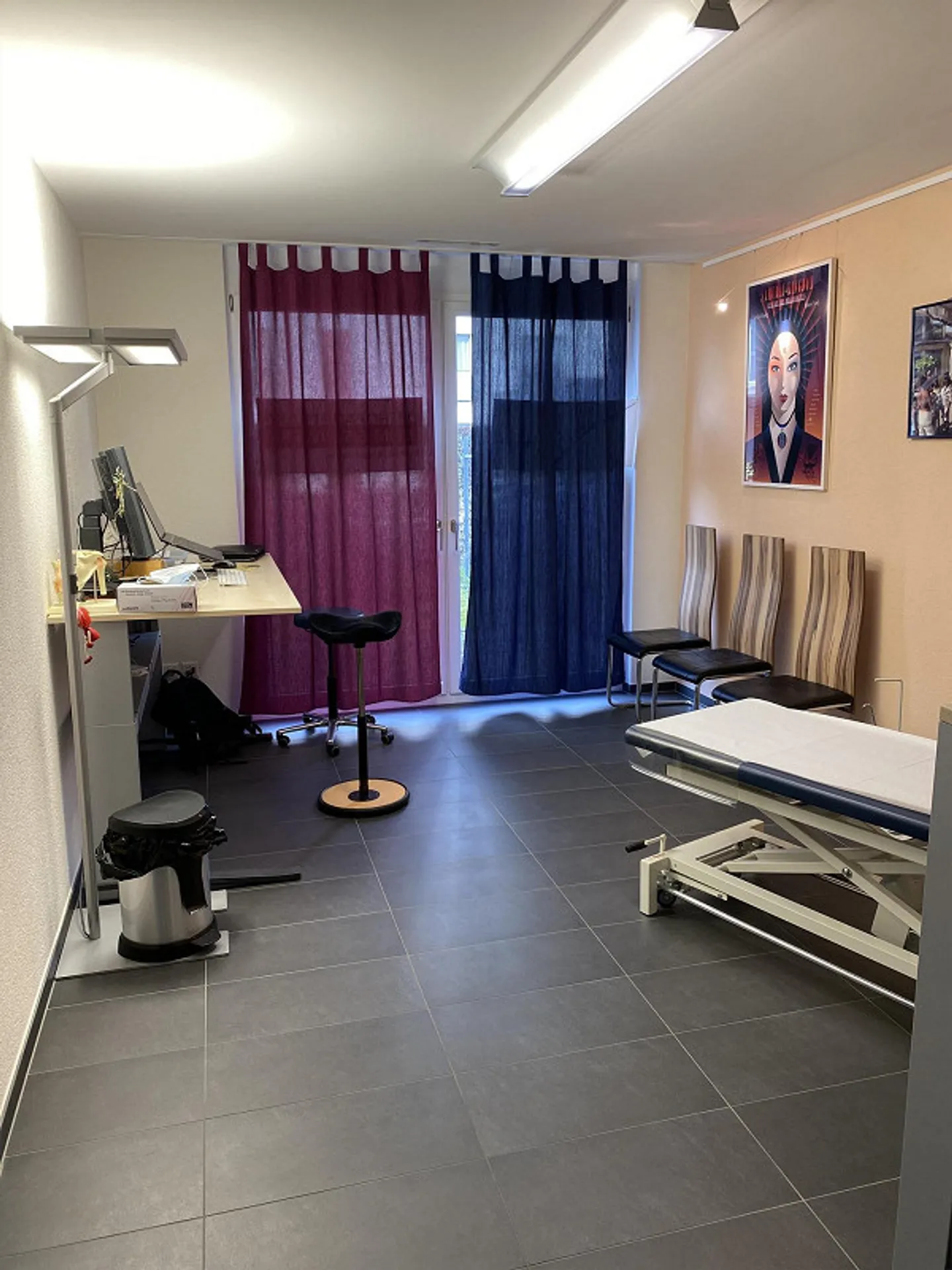 Practice rooms for shared use - Photo 8 of 8