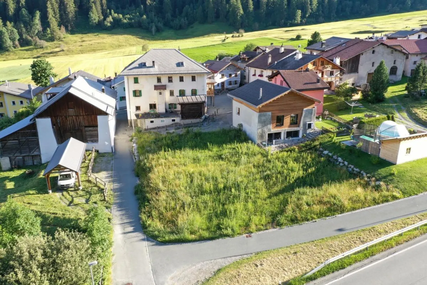 Building land in Muglin Valchava - Photo 2 of 2