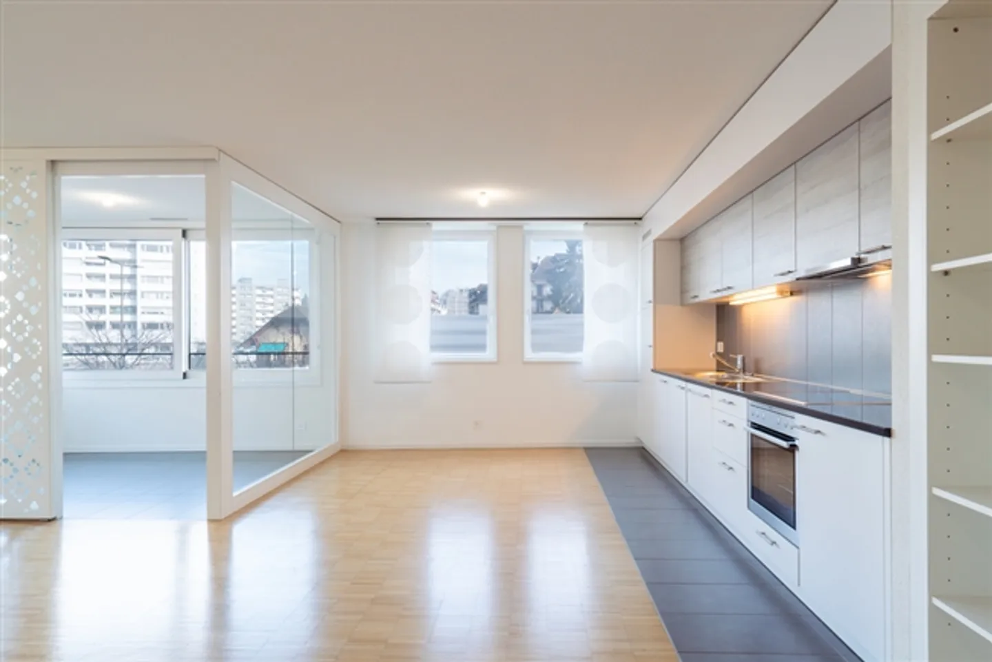 Belle appartement de 3.5 pièces avec loggia à Lausanne - Photo 4 sur 10