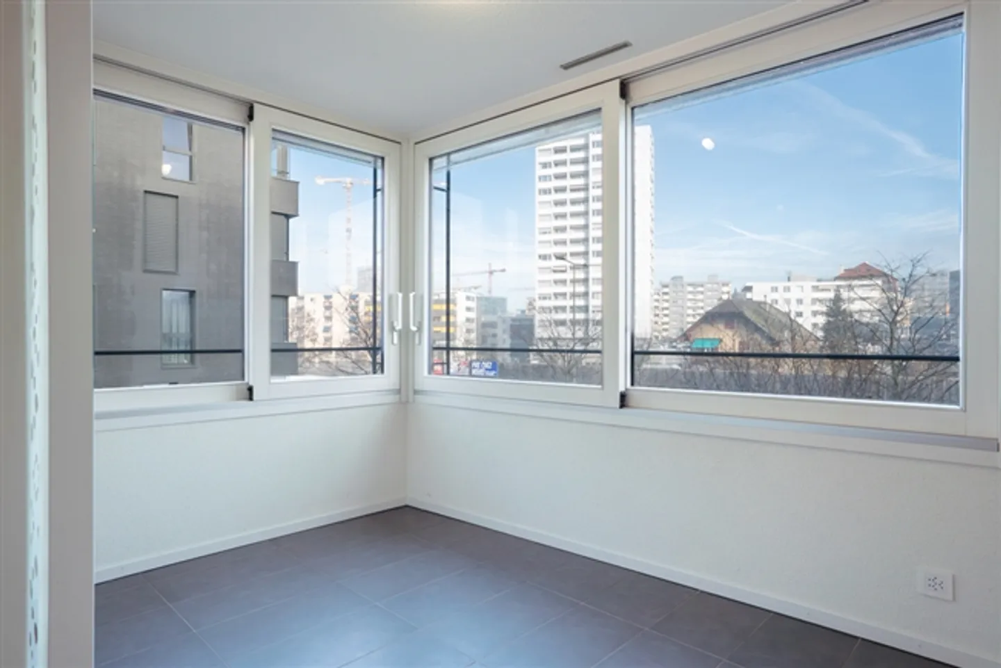 Belle appartement de 3.5 pièces avec loggia à Lausanne - Photo 5 sur 10