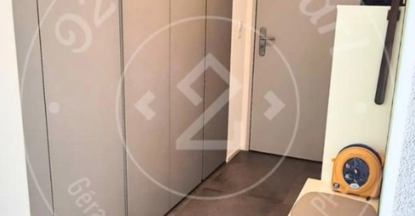 Wunderschöne 4,5 Zimmer im 5. Stock - Foto 3 von 11