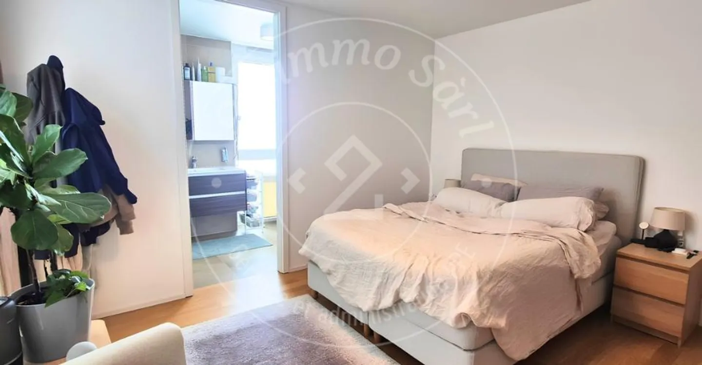 Wunderschöne 4,5 Zimmer im 5. Stock - Foto 6 von 11