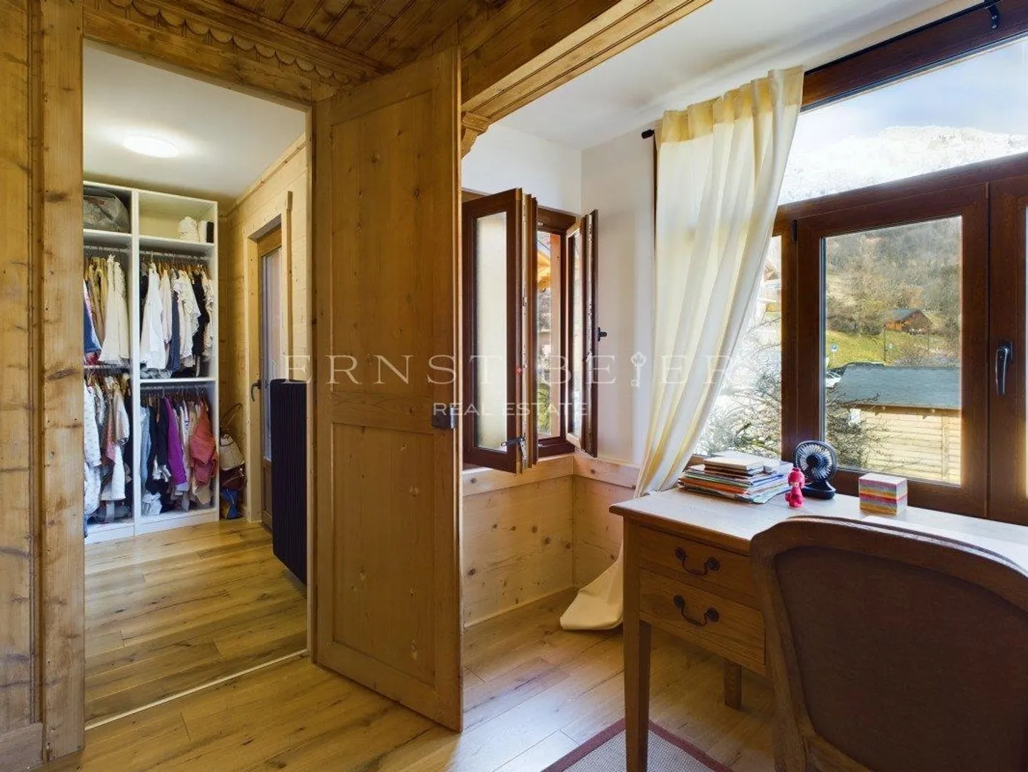 Schönes, vollständig renoviertes Herrenhaus - 2 Wohnungen - Foto 5 von 13