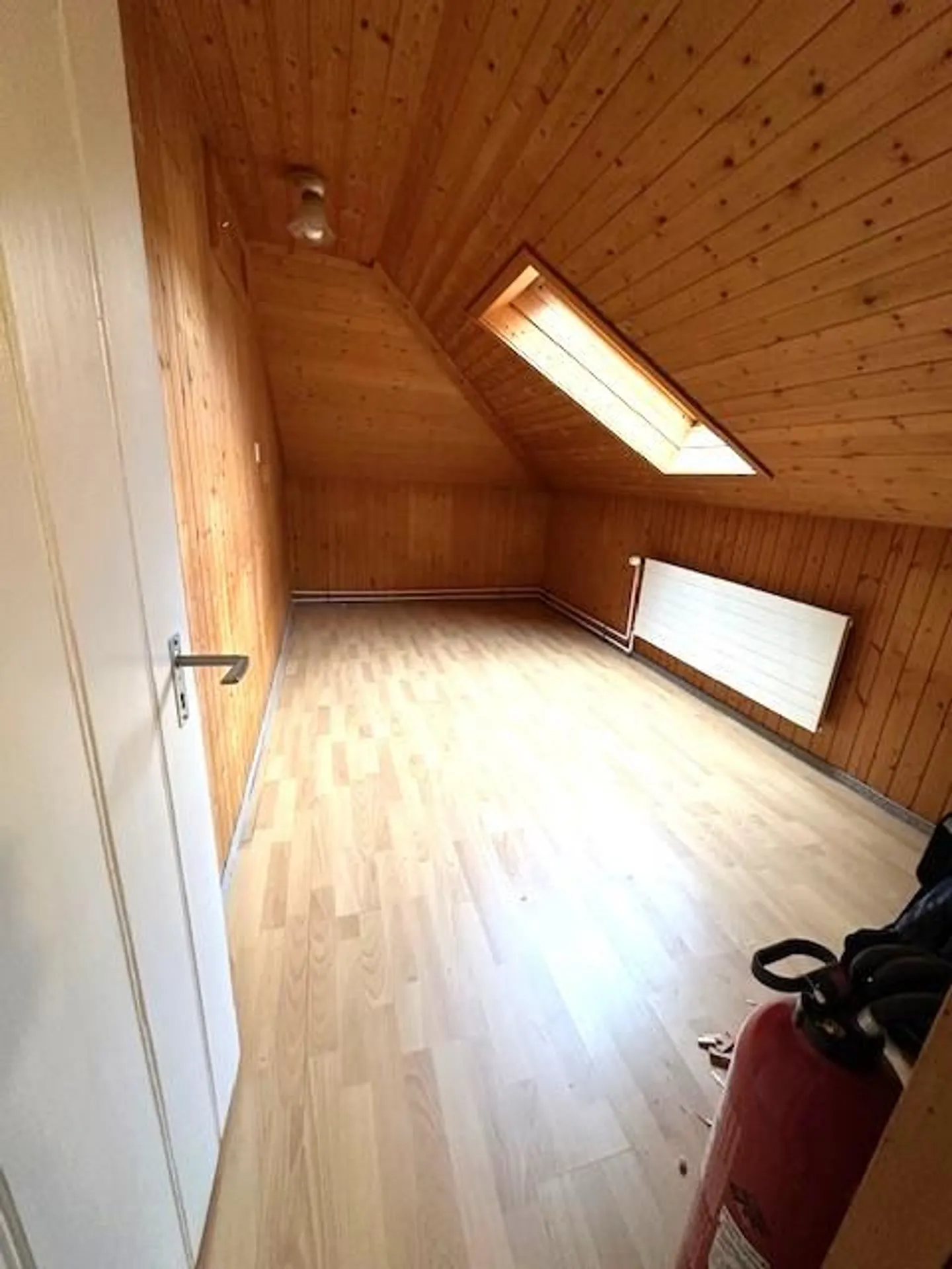 Appartamento 5,5 locali con terrazza sul tetto - Foto 16 di 18
