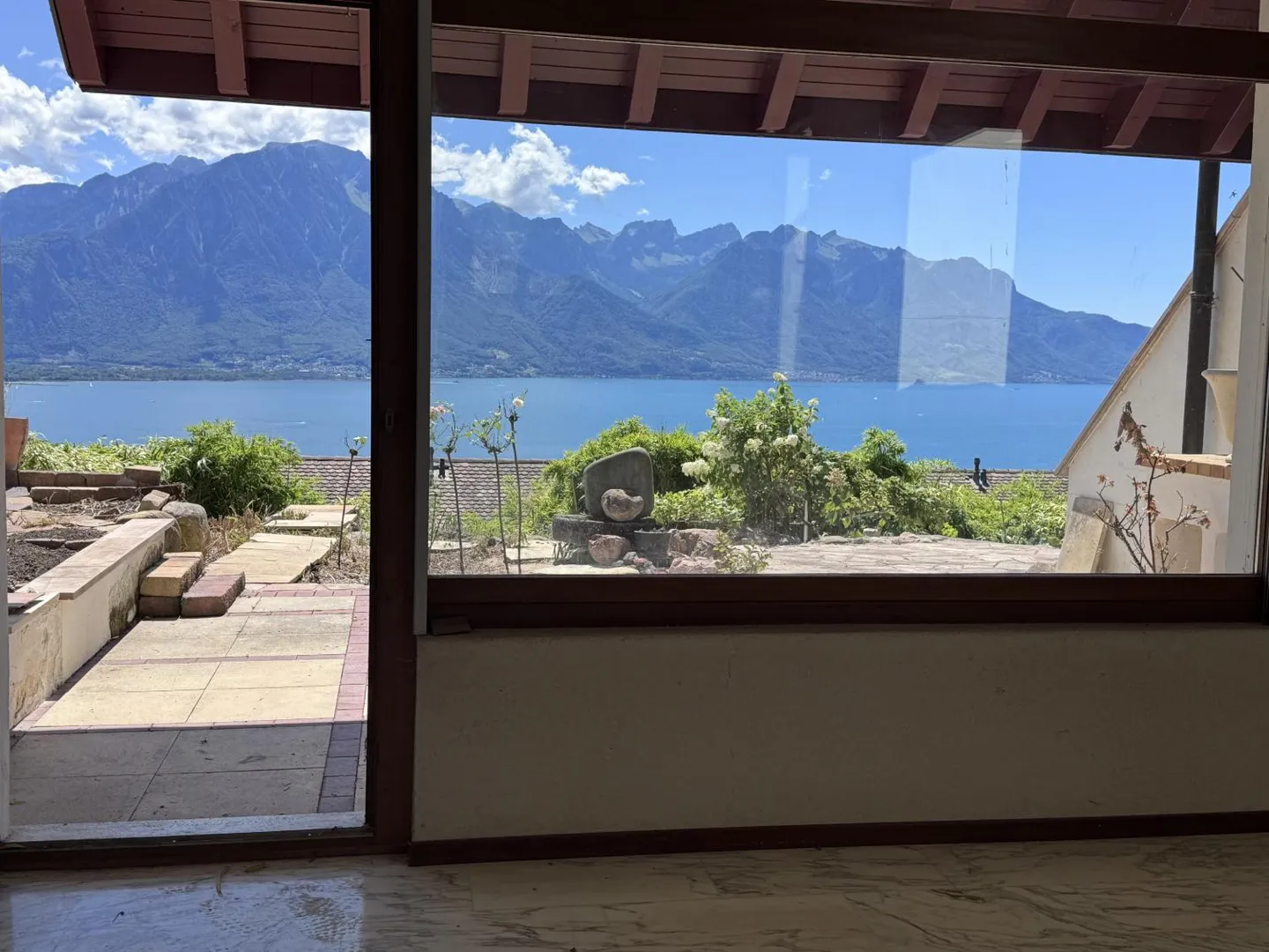 Villa Éblouissante avec Vue sur le Lac - Photo 12 sur 21