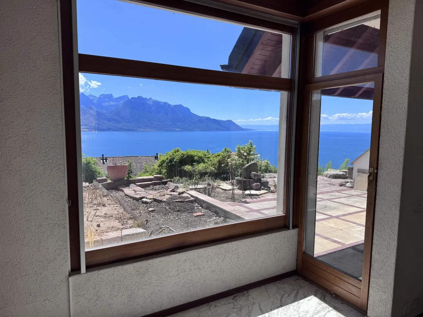 Villa Éblouissante avec Vue sur le Lac - Photo 13 sur 21
