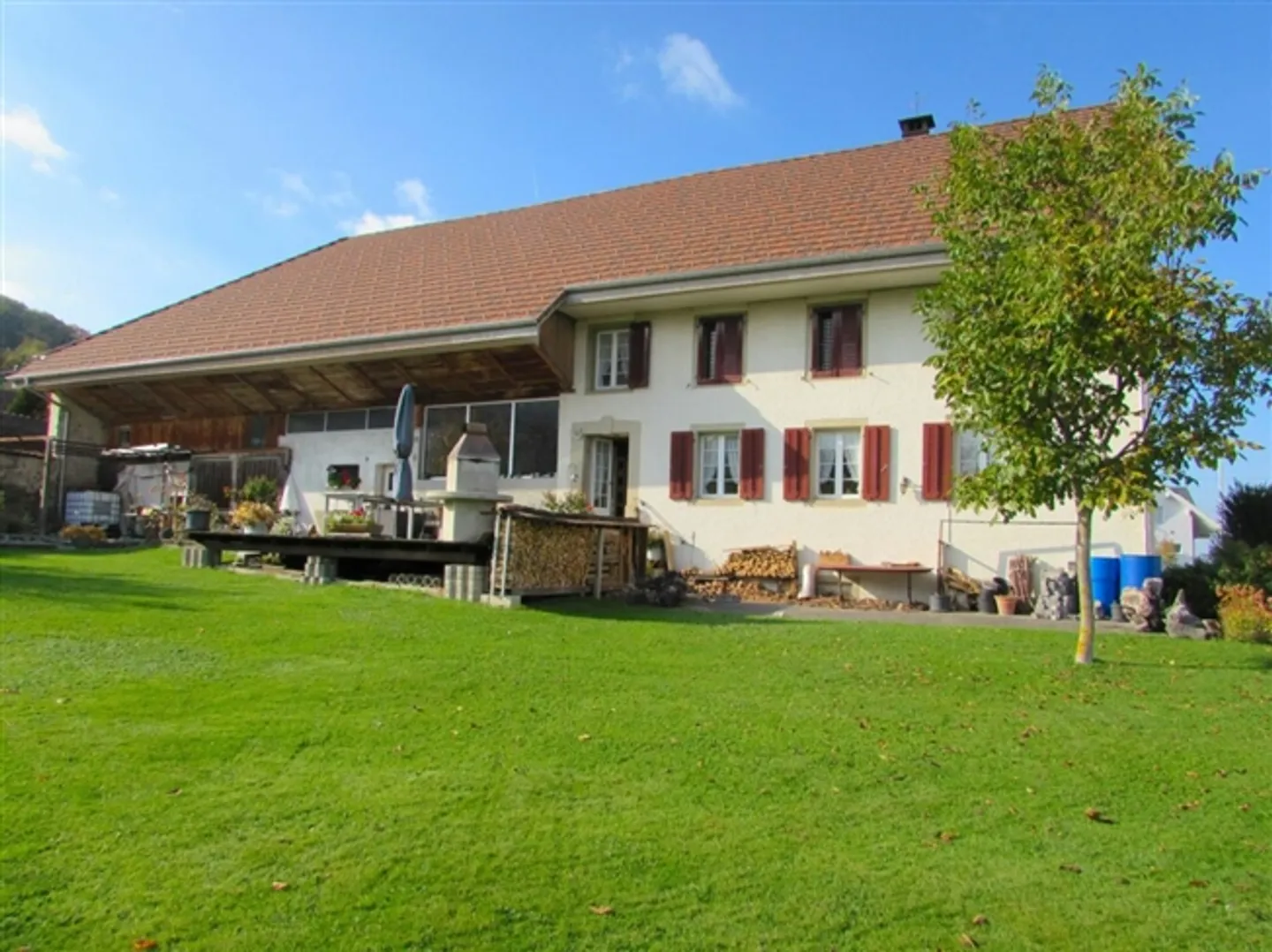 Fattoria nella zona di costruzione con potenziale di sviluppo - Foto 6 di 8