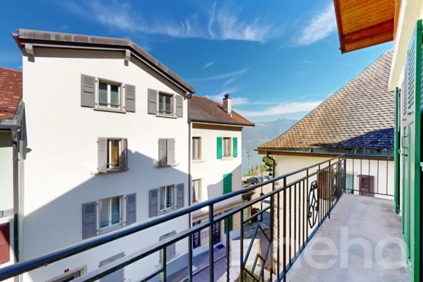 Charming house composed of 2 apartments in the heart of St-Gingolph - Photo 11 of 12