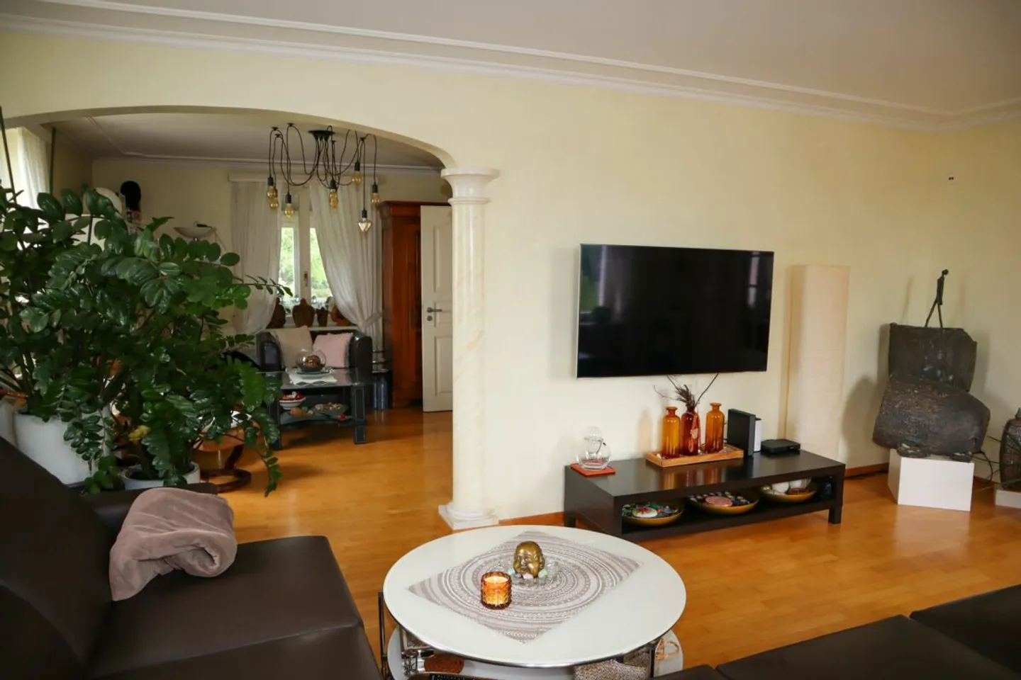 6 1/2 Zimmer-Einfamilienhaus mit kleiner Einliegerwohnung - Foto 6 von 14