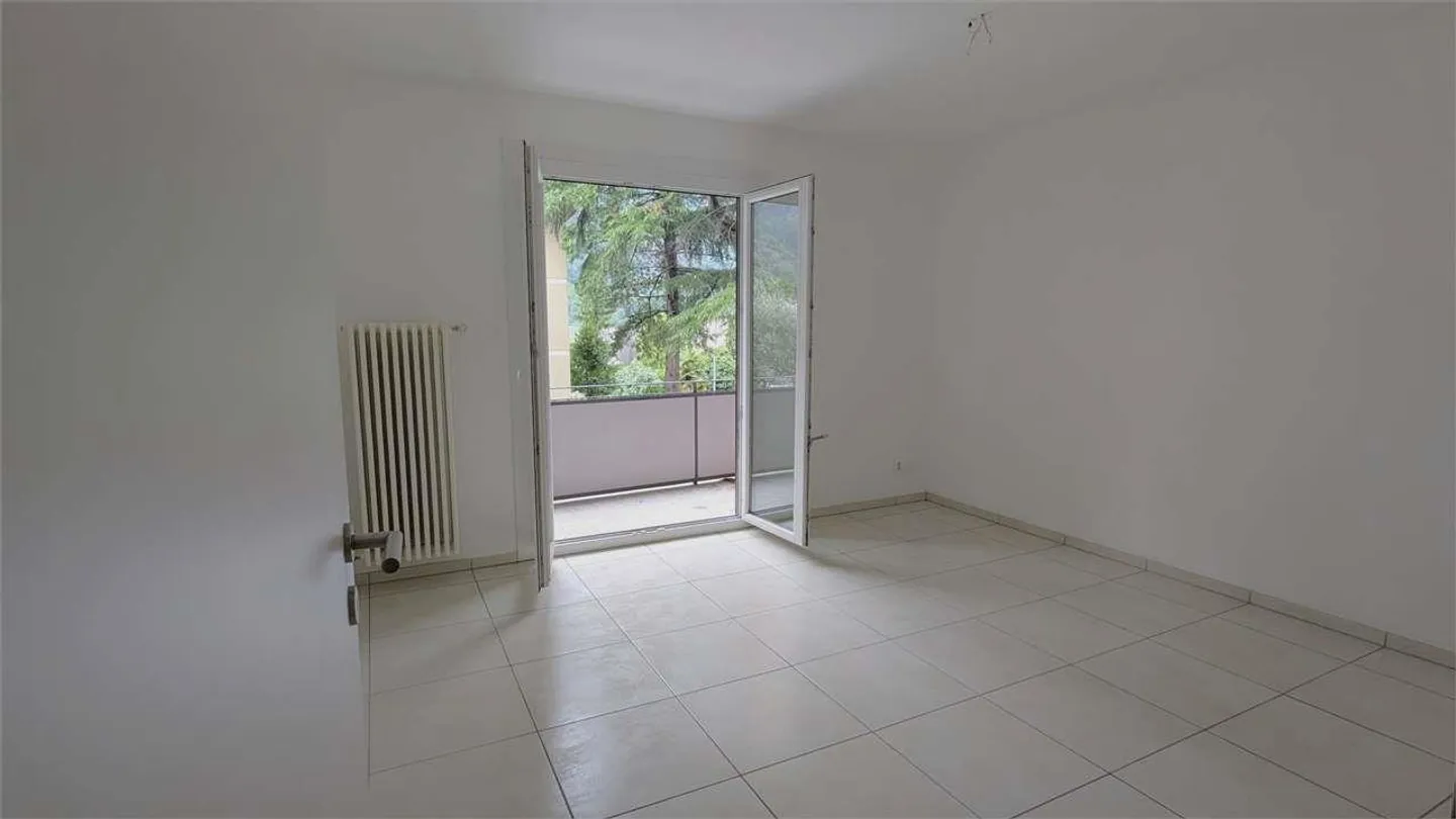 Bodio, bright 3.5-room apartment with large balcony - Photo 1 of 10
