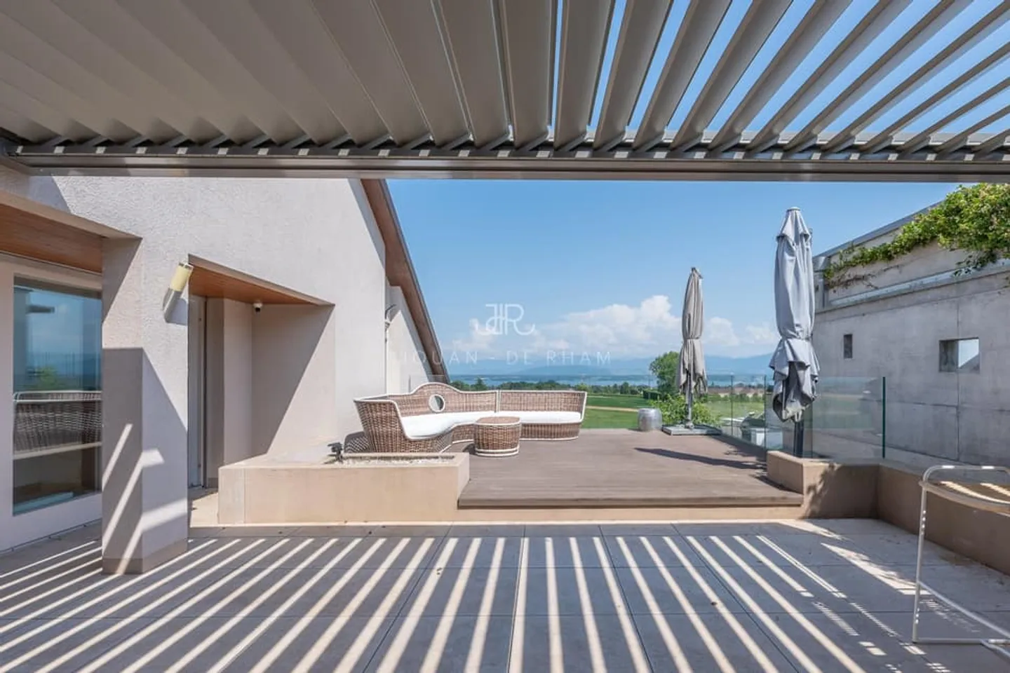 Family Home near Ecolint - Stunning View - Photo 1 of 13