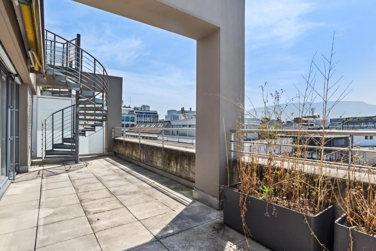 Eccezionale attico duplex con terrazza sul tetto! - Foto 8 di 10