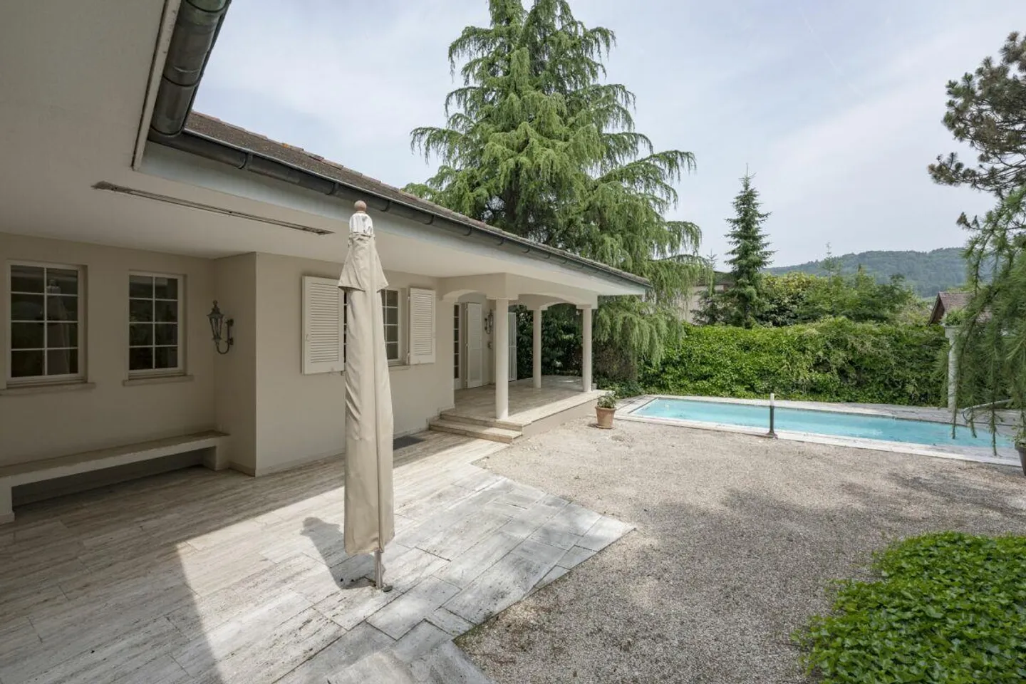 Charmante Villa mit Umschwung und viel Privatsphäre - Foto 5 von 14